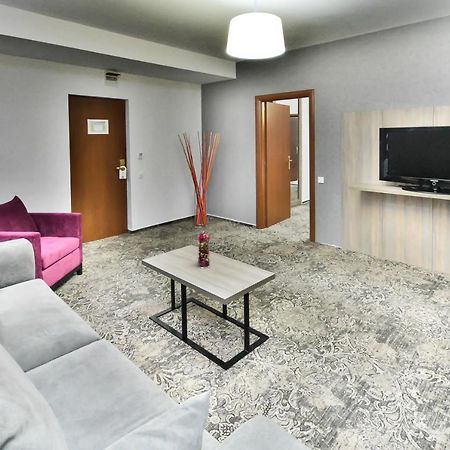 Hotel Europeca Craiova Dış mekan fotoğraf