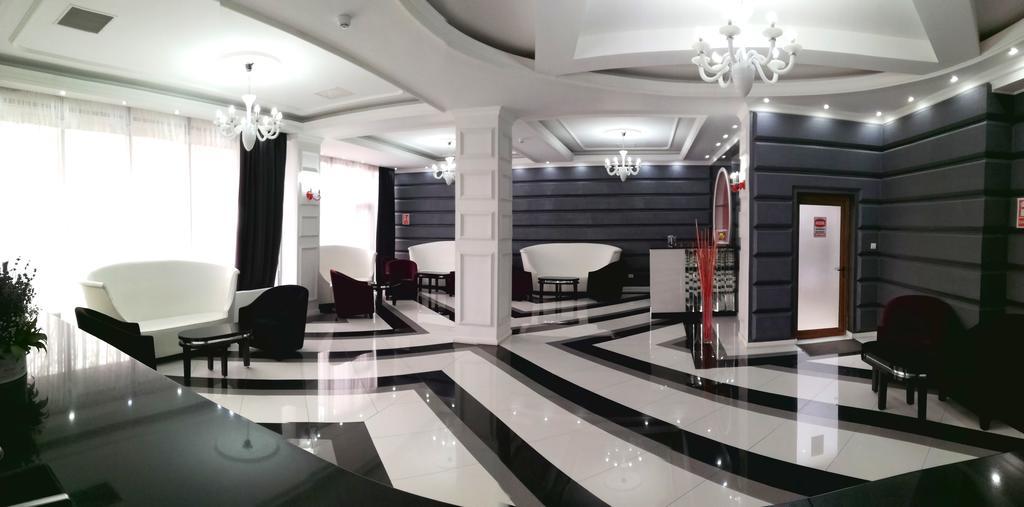 Hotel Europeca Craiova Dış mekan fotoğraf