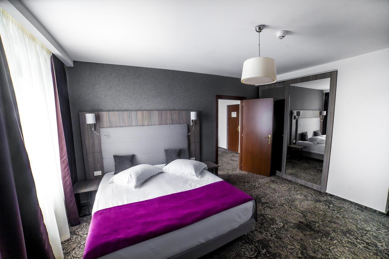 Hotel Europeca Craiova Dış mekan fotoğraf