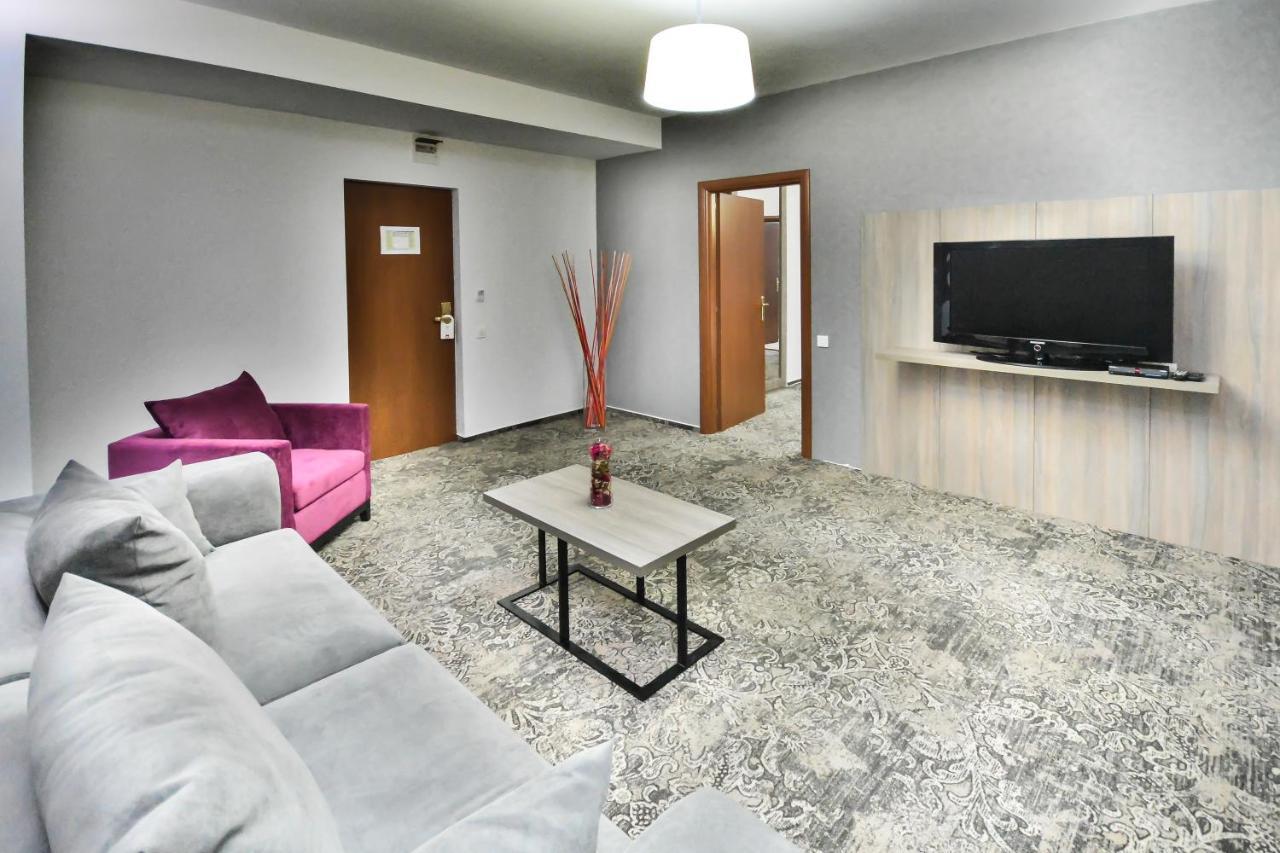 Hotel Europeca Craiova Dış mekan fotoğraf