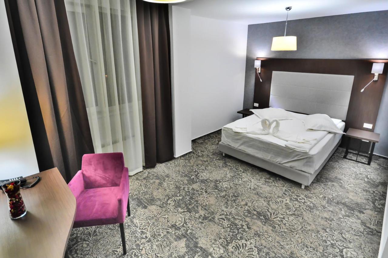 Hotel Europeca Craiova Dış mekan fotoğraf